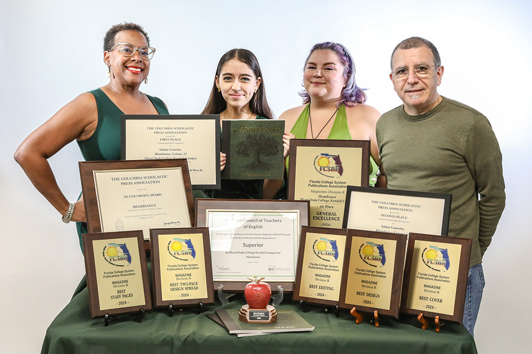 Miambiance Vol.34 Awards with Staff